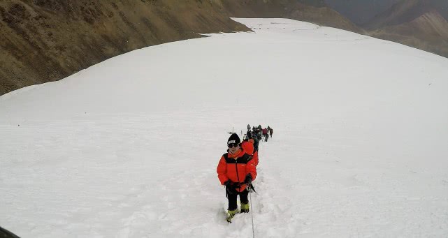 征服6010米圆梦雪山