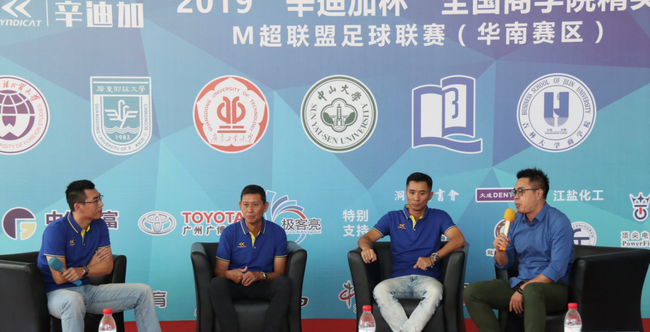 国际级助理裁判,裁判员讲师,广州体育学院教授;刘醒-广东足球名宿,原