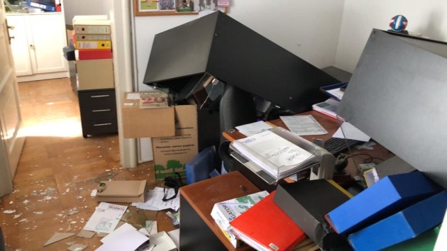 新冠病毒+地震双重打击 克罗地亚排协“无家可归