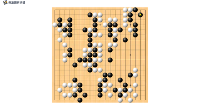 本因坊第4局虎丸劣势顽强拼搏 井山不敌节节败退