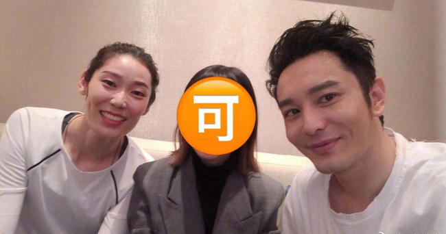 黄晓明为朱婷25岁生日送祝福[¨祝福] 希望你永远是冠军《¨我是》!