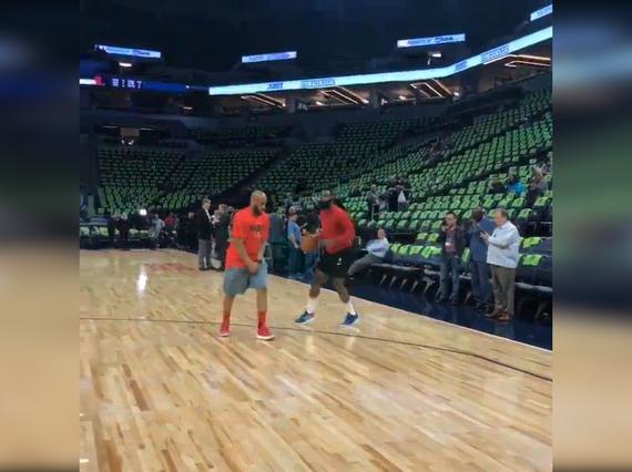 哈登安德森赛前热身三分远射