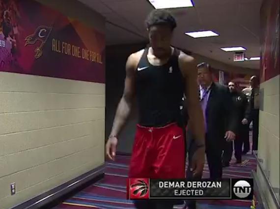 德罗赞被判恶意犯规遭驱逐