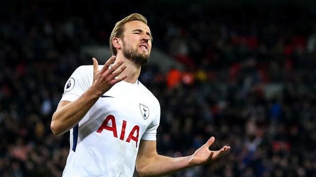 英格兰头号球星状态大滑坡〈凯恩〉!都是pk萨拉赫惹的祸 ¨萨拉>?