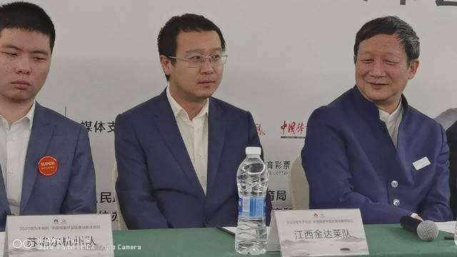江西队教练李康