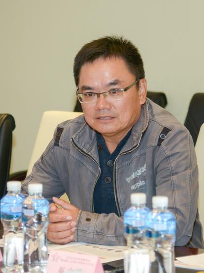 深圳市比奇汉商贸有限公司董事长胡湘先生