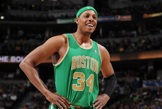 前nba球员,外号"白曼巴"的布莱恩-斯卡拉布莱恩在《球员论坛》上回答