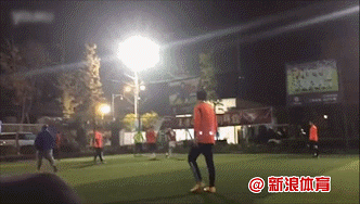 韩红打入一球