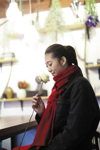 你带我走进你的花房，我无法逃脱花的迷香…… 新京报记者 浦峰 摄