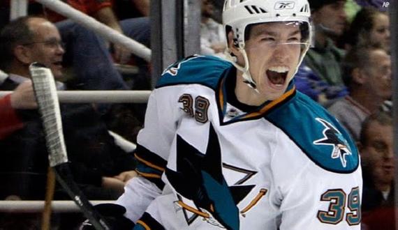 圣何塞鲨鱼再次夺胜(资料图)