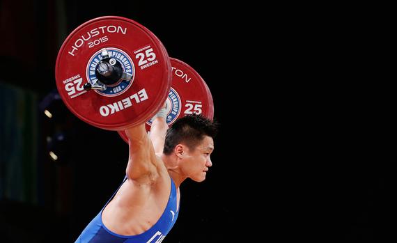 吕小军三次挺举全部失败