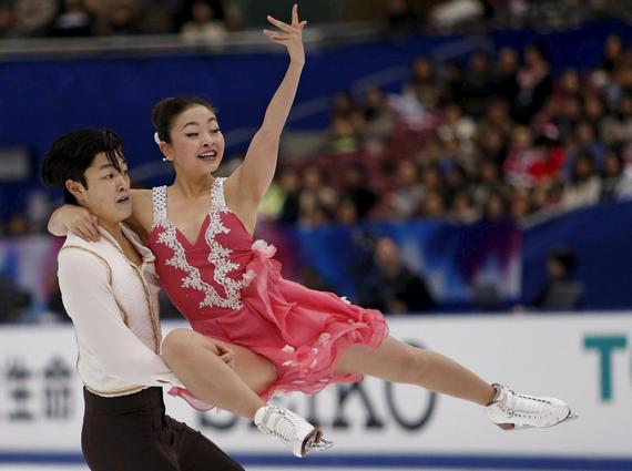 美国日裔涉谷兄妹在比赛中
