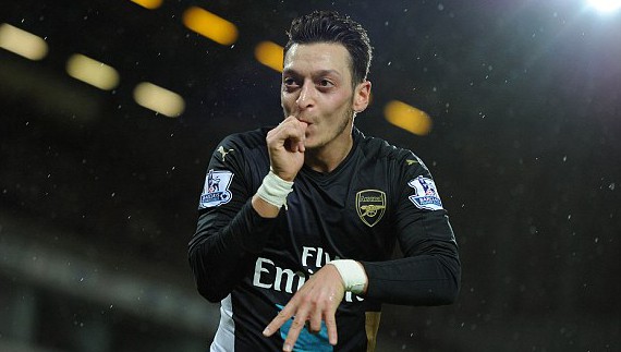 厄齐尔进球，阿森纳客平