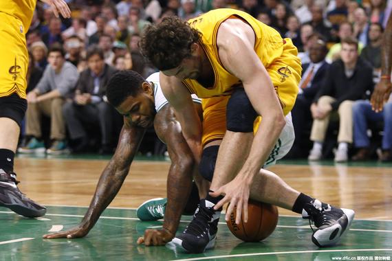 骑士收获三连胜