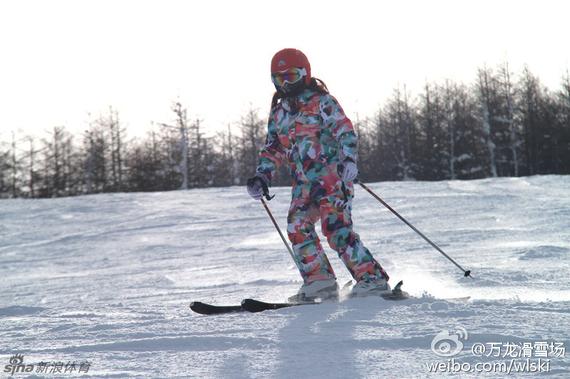 滑雪运动(资料图)