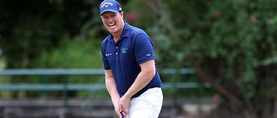 雷诺兹将于周日冲击亚巡首冠