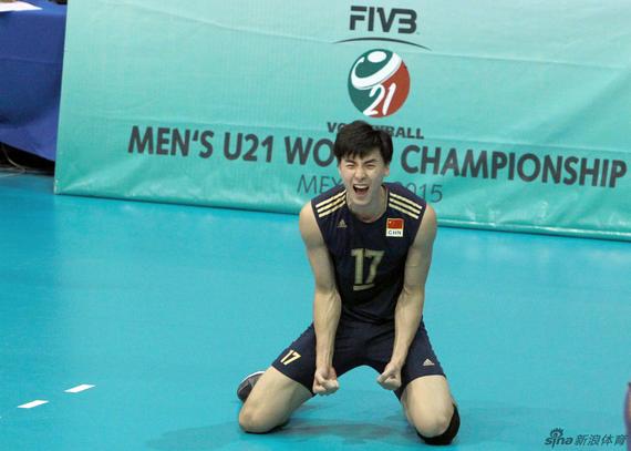 国青男排队长于垚辰激情霸气