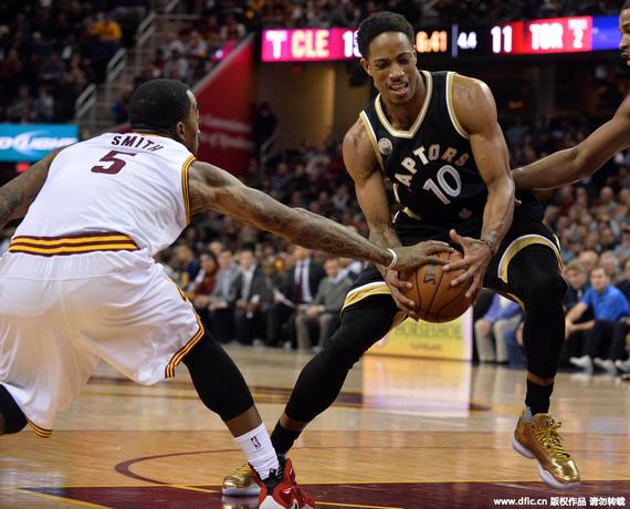 骑士领先2分结束上半场