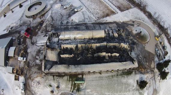 被大火烧焦的雅道马厩