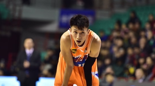 刘晓宇 本报记者 张予 短暂的"全明星"休赛期过去了,cba常规赛即将