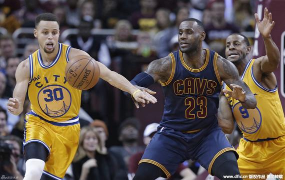 勇士8年来的最大客场胜利