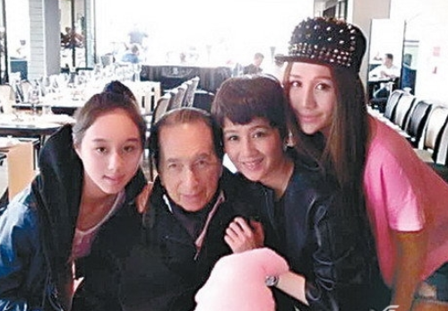 澳门赌王女佣买中3千万仍工作