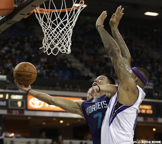 林书豪20+11+7生涯第一次