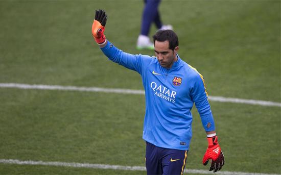 《每日体育报》的消息,多家欧洲豪门都希望能得到巴萨门将布拉沃