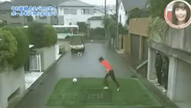 射大巴