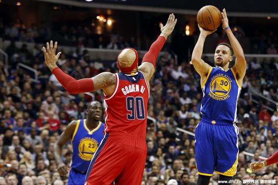 库里今日打出神级表现