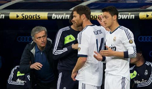 阿隆索卖了900万