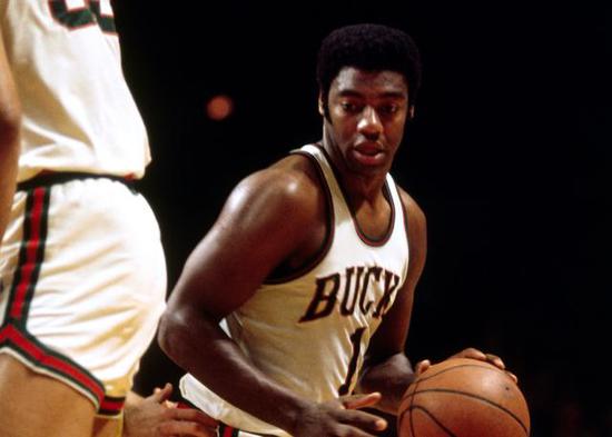 当年的奥斯卡-罗伯特森