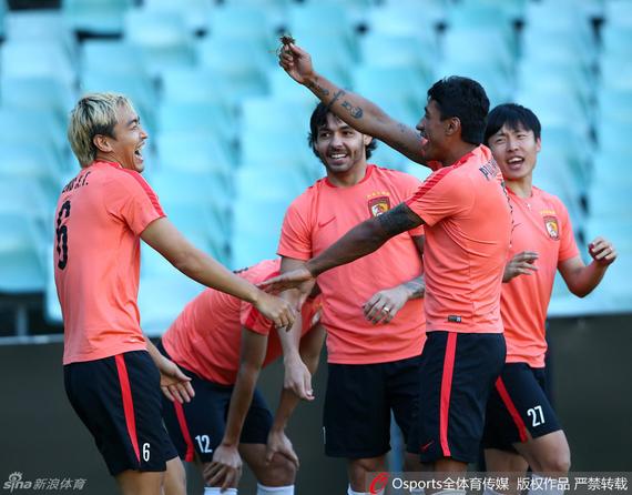 恒大众将踩场训练