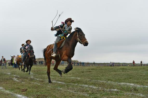 贵州民族赛马