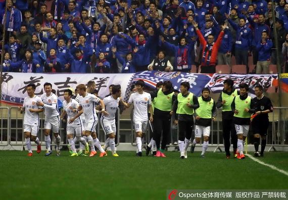 延边在中超首轮中战平申花