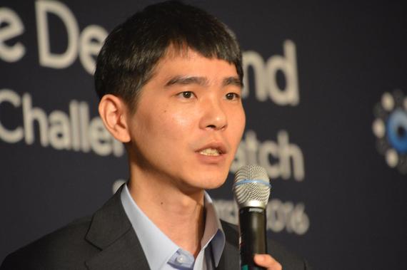 李世石赛后出席新闻发布会