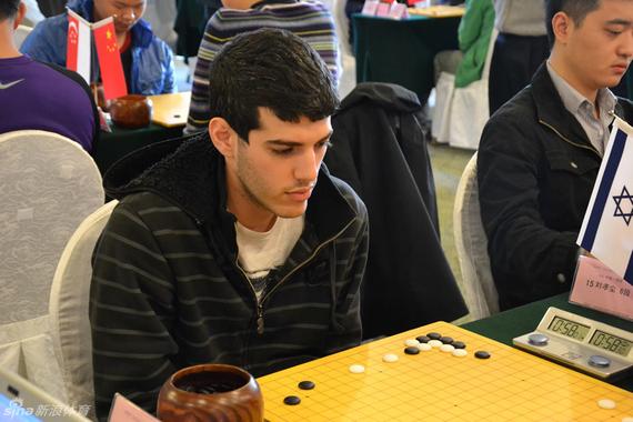 阿里贾巴林闯入第2轮(资料图)