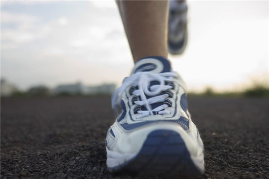 跑鞋鉴定大全。