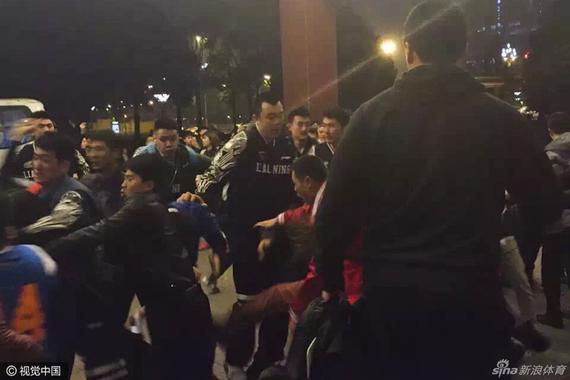 总决赛后川辽发生冲突