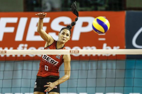 巴西国手、美女杰奎琳