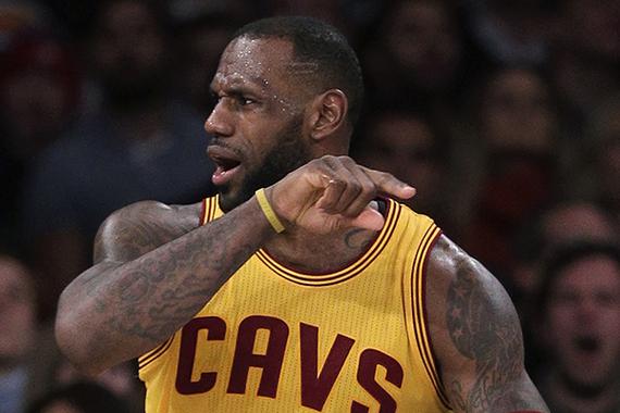 詹姆斯死亡之瞪