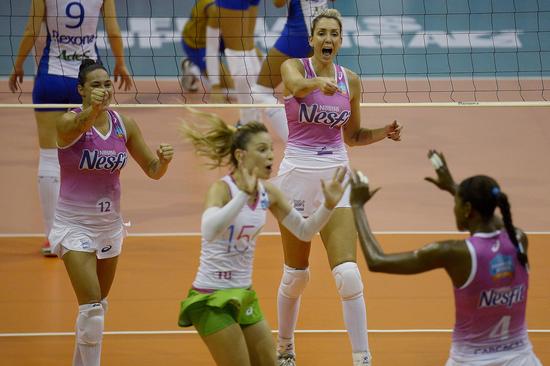 国手云集舒耐女排进巴超决赛塔伊萨遗憾出局