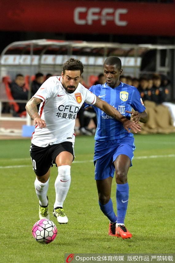拉维奇对抗拉米雷斯！这是欧冠？不！这是中超！