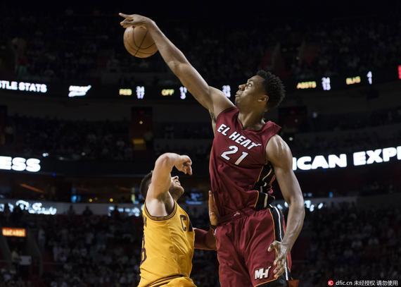 白边能拿最佳防守球员吗？