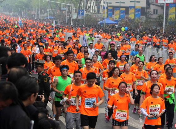 2016武汉马拉松赛