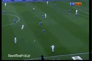 小贝的传中=喂饼