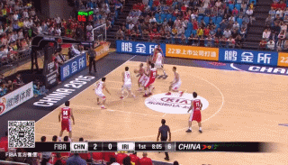 周琦再扇卡姆拉尼大帽