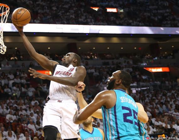 今儿他完爆黄蜂