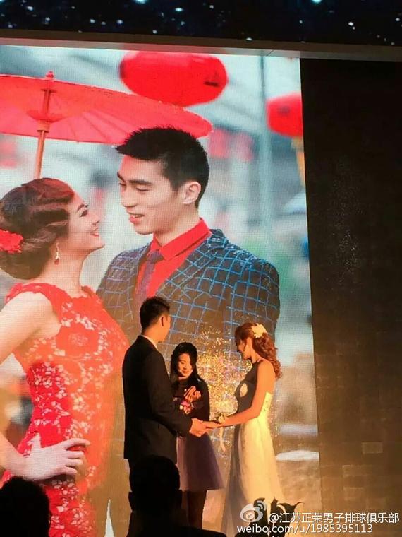 婚礼现场 (图片来源：江苏正荣男子排球俱乐部微博)