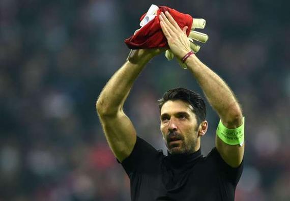 布冯：我拿了9个意甲冠军